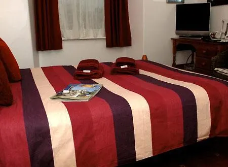 Adam Place 3* Windermere